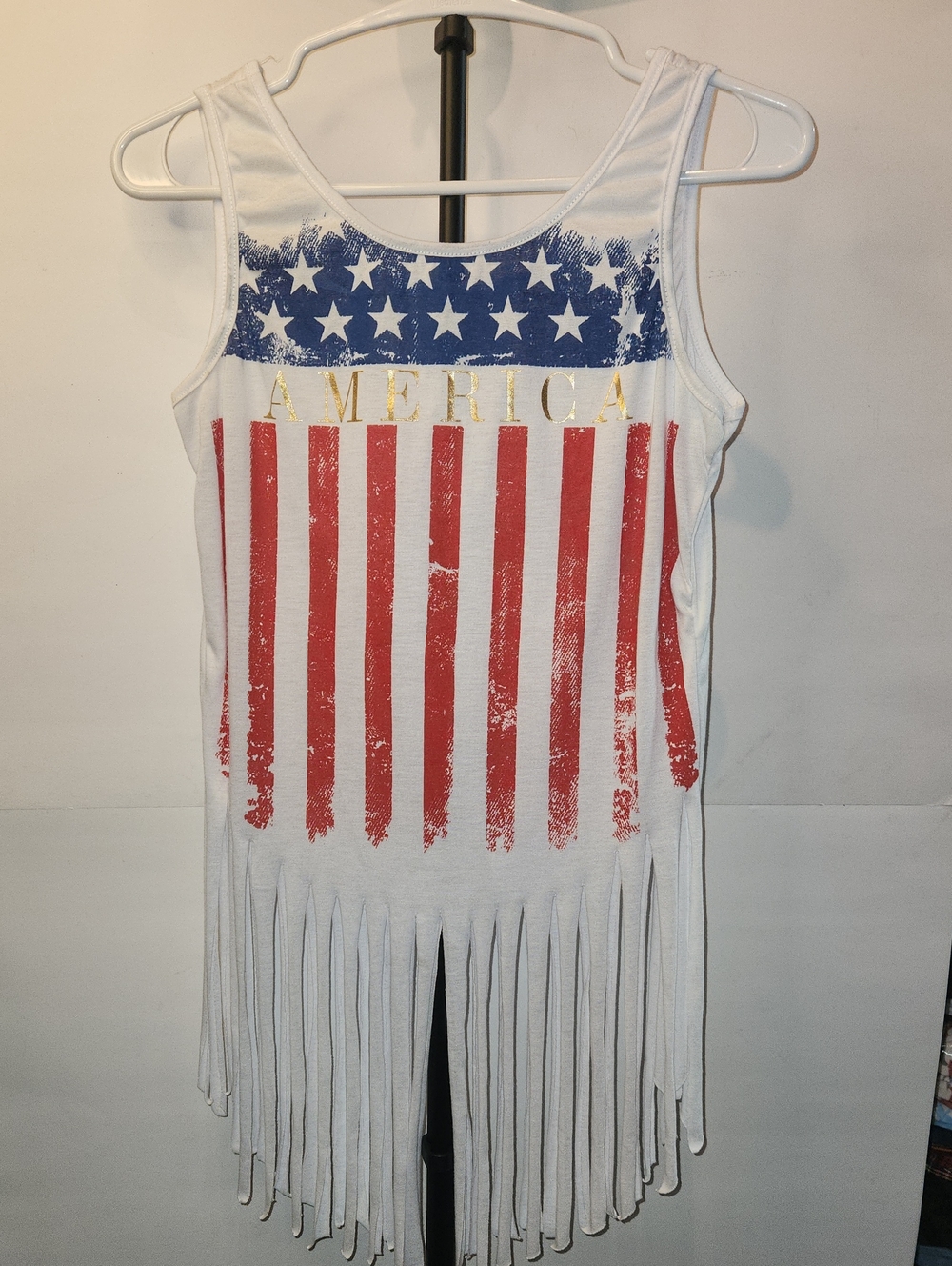 TRUE ROCK White Fringe Tank with Red & Blue American Flag Print